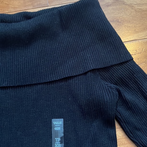 LAST CHANCE Twik ribbed off shoulder “marilyn-collar” style top - Picture 4 of 5